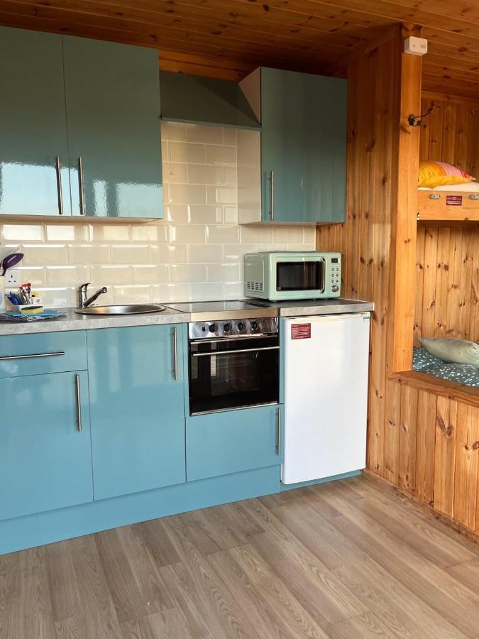 Кемпинг Cove Shepherds Hut Penally