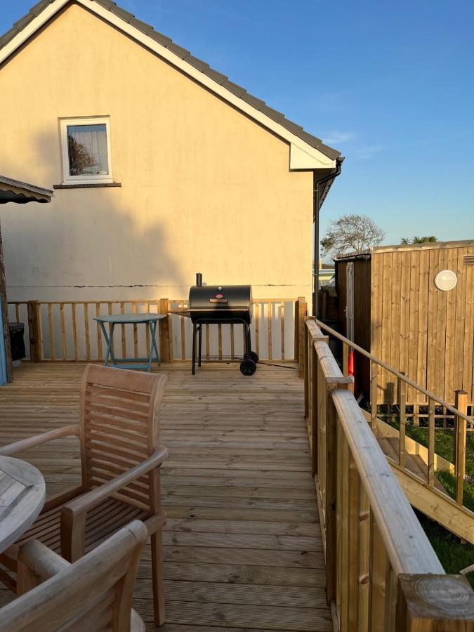 Camping Cove Shepherds Hut Penally