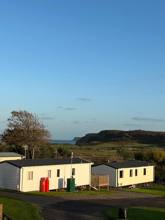 Cove Shepherds Hut Penally
